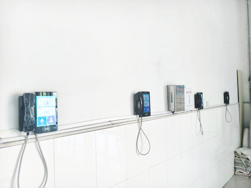 校園視頻電話機(jī):連接家校,溝通無界